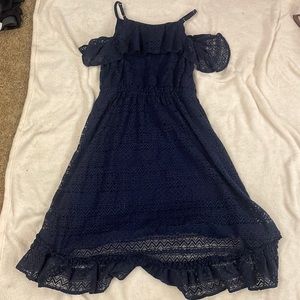 Cute dress!